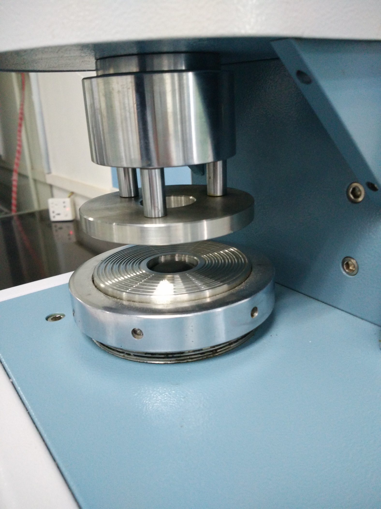 Machine d'essai électronique en cuir de vente chaude d'affichage à cristaux liquides